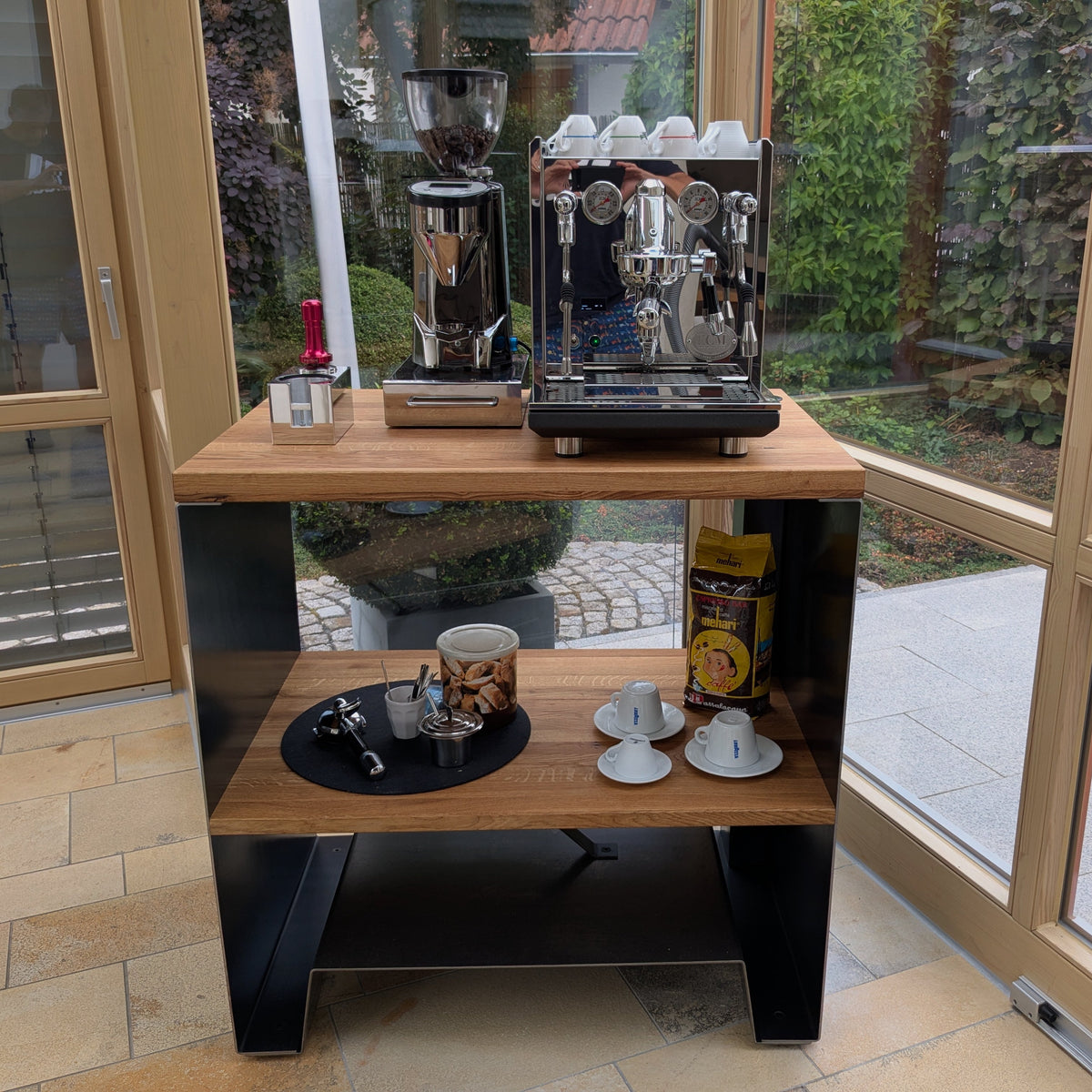 Barista-Tisch vorne offen aus Stahl & Eiche