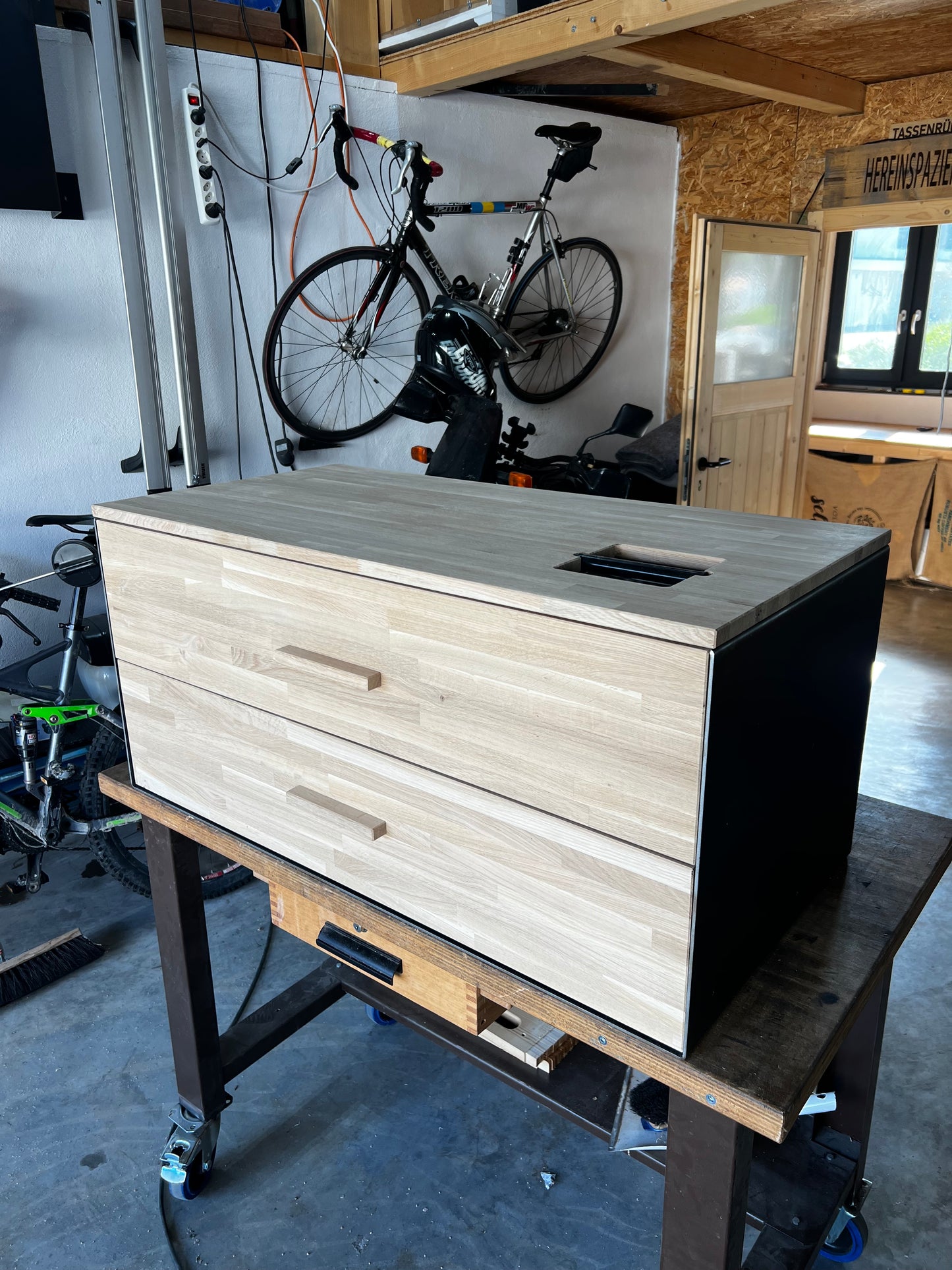 Baristatisch / Sideboard mit Schubläden