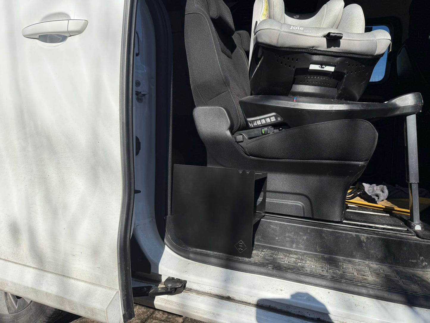 Schuhregal VW T5/T6/T6.1/T7 California/Multivan / Bulli / Mercedes Benz V-Klasse Toyota Fiat Opel Peugeot für Schiebetür Fahrerseite oder Beifahrerseite Made In DE